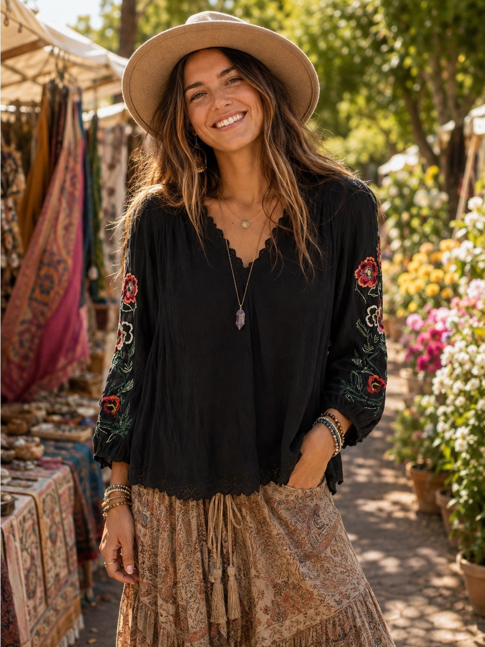 Anthropologie Boho Black Floral Embroidered Long Sleeve Blouse Size Small